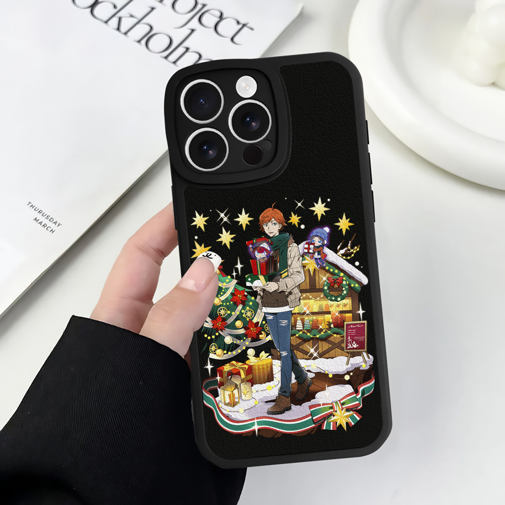 （画像用） 文豪ストレイドッグス Bungo Stray Dogs 【iPhone 16シリーズ対応】シリコンスマホケース（レザー調） 材質：シリコン